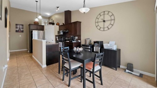 751 Silkstone Close West, Lethbridge, AB - Indoor