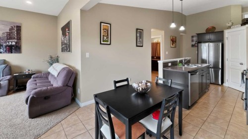751 Silkstone Close West, Lethbridge, AB - Indoor