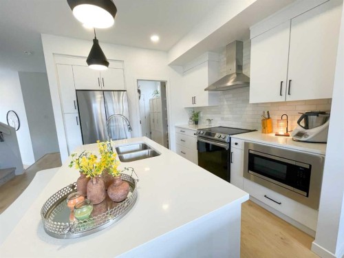 4310 28 Avenue South, Lethbridge, AB 