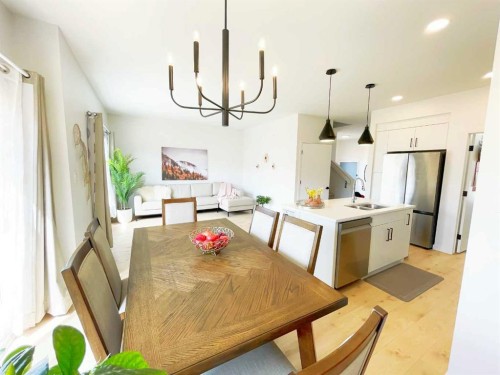 4310 28 Avenue South, Lethbridge, AB 