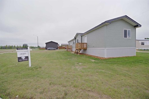 625 3 Avenue, Hays, AB - Outdoor