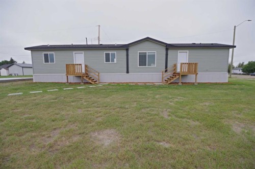 625 3 Avenue, Hays, AB - Outdoor