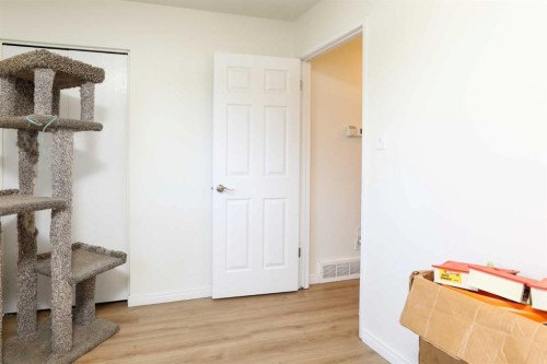 101 Temple Boulevard West, Lethbridge, AB - Indoor