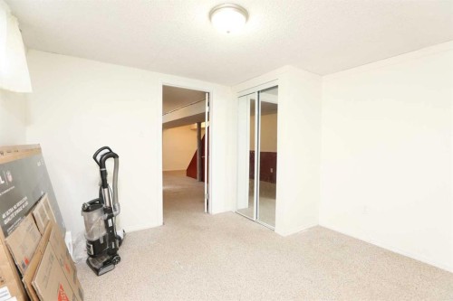 101 Temple Boulevard West, Lethbridge, AB - Indoor