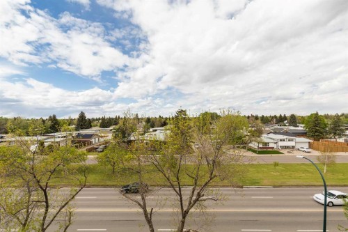 416-2020 32 Street South, Lethbridge, AB - Outdoor With View