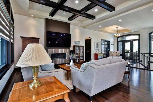 312 Sandstone Point South, Lethbridge, AB - Indoor Photo Showing Living Room