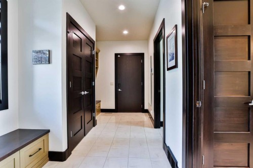 312 Sandstone Point South, Lethbridge, AB - Indoor Photo Showing Other Room