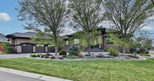 312 Sandstone Point South, Lethbridge, AB - Outdoor