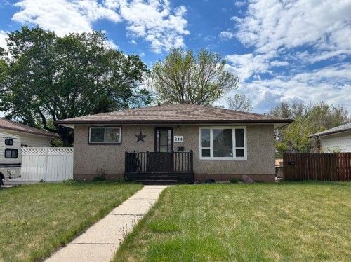 214 25 Street SOUTH Lethbridge, AB T1J 3N9
