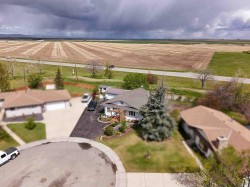 16 Mountview Place Granum, AB T0L 1A0