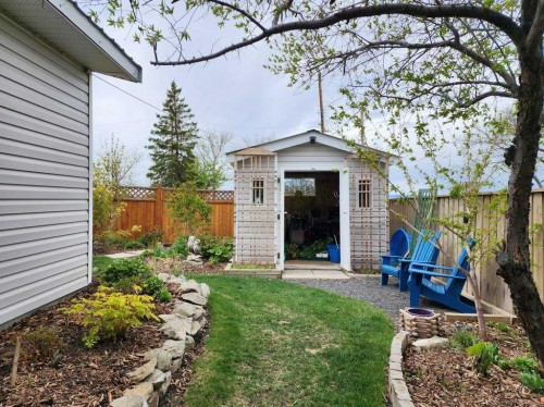 16 Mountview Place, Granum, AB - Outdoor