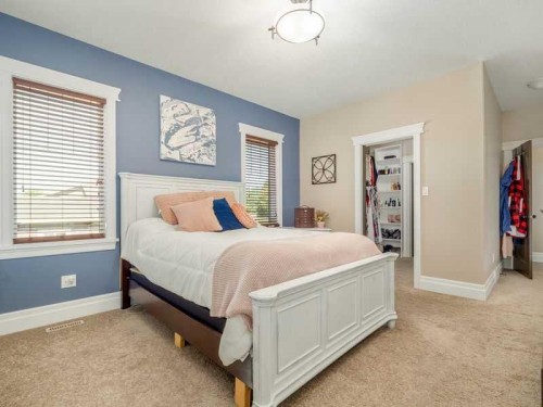 521 12Th Avenue West, Barnwell, AB 