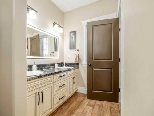 521 12Th Avenue West, Barnwell, AB 