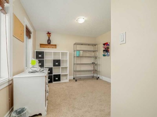 521 12Th Avenue West, Barnwell, AB 
