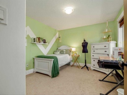 521 12Th Avenue West, Barnwell, AB 