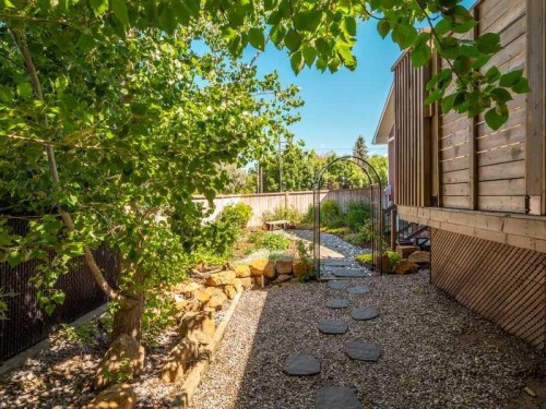 521 12Th Avenue West, Barnwell, AB 