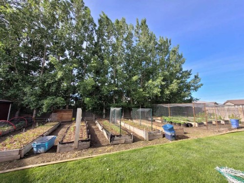 521 12Th Avenue West, Barnwell, AB 