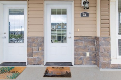 69-51 Keystone Terrace West, Lethbridge, AB - Outdoor With Exterior