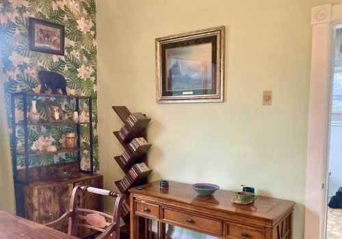 6525 21 Avenue, Coleman, AB - Indoor Photo Showing Other Room