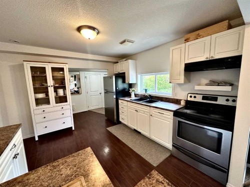 2108 15, Coaldale, AB - Indoor Photo Showing Kitchen With Double Sink