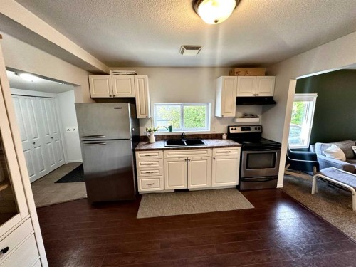 2108 15, Coaldale, AB - Indoor Photo Showing Kitchen With Double Sink