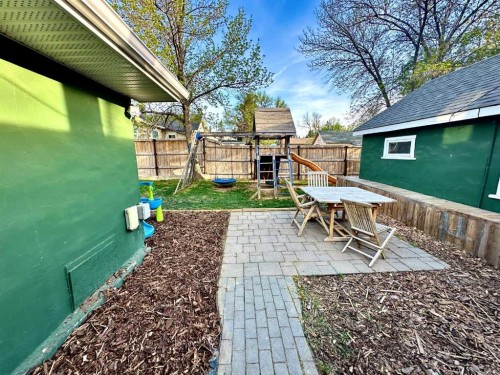 2108 15, Coaldale, AB - Outdoor