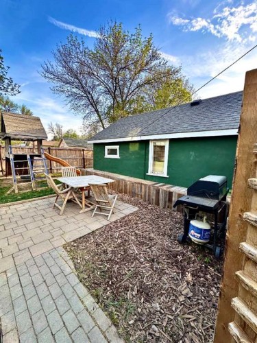 2108 15, Coaldale, AB - Outdoor