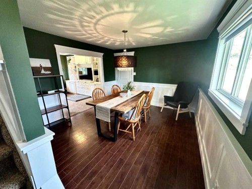 2108 15, Coaldale, AB - Indoor
