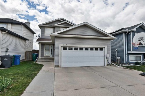 142 Peigan Court WEST Lethbridge, AB T1K 7N2