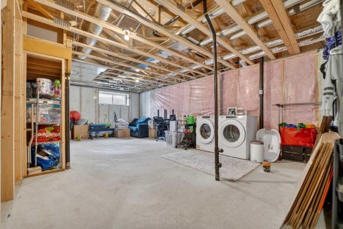 2812 47 Street South, Lethbridge, AB - Indoor