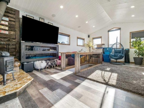 6501 22 Avenue, Coleman, AB - Indoor