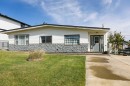 605 50 Avenue, Coalhurst, AB  - Outdoor 