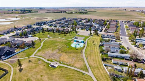 605 50 Avenue, Coalhurst, AB - Outdoor With View