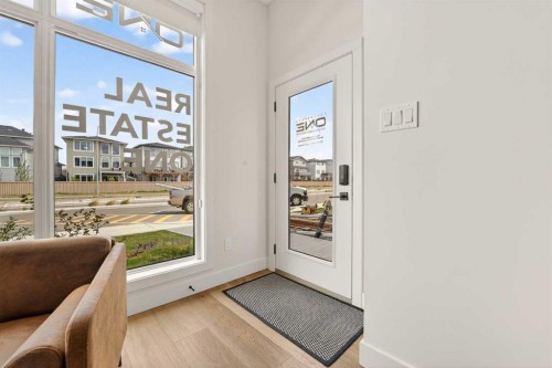 1048 Coalbrook Gate West, Lethbridge, AB - Indoor Photo Showing Other Room