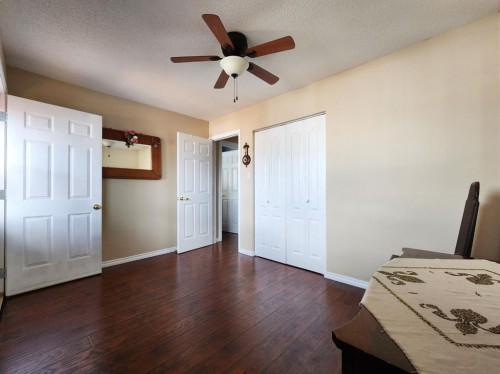 18 Willow Road, Claresholm, AB - Indoor