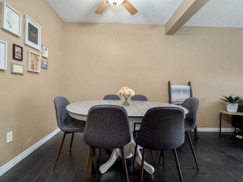 108-3910 23 Avenue South, Lethbridge, AB - Indoor Photo Showing Dining Room