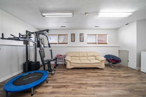 4734 60 Avenue, Taber, AB - Indoor Photo Showing Gym Room