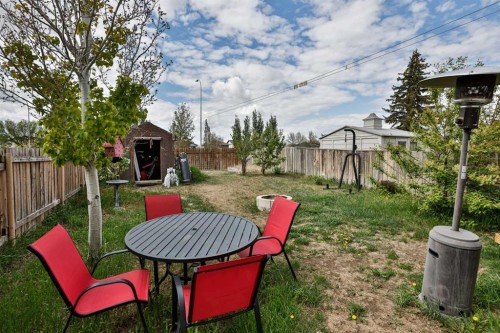 65 Princeton Crescent West, Lethbridge, AB - Outdoor