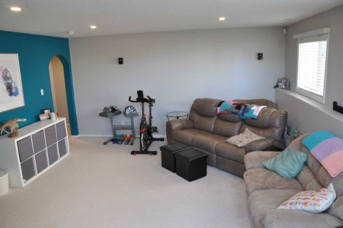 47 Riverbrook Close West, Lethbridge, AB - Indoor