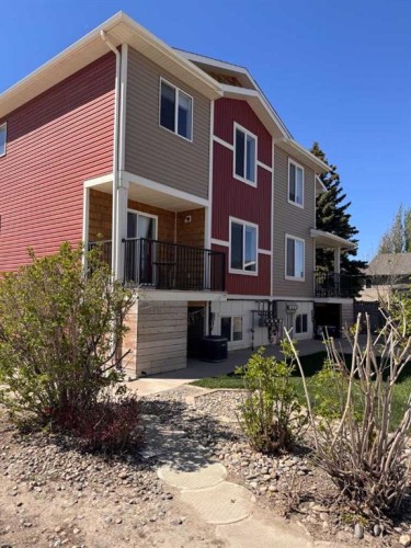 2931 28 Avenue South, Lethbridge, AB - Outdoor