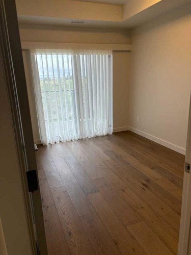 128-102 Scenic Drive North, Lethbridge, AB 