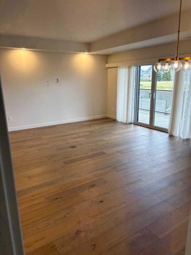 128-102 Scenic Drive North, Lethbridge, AB 