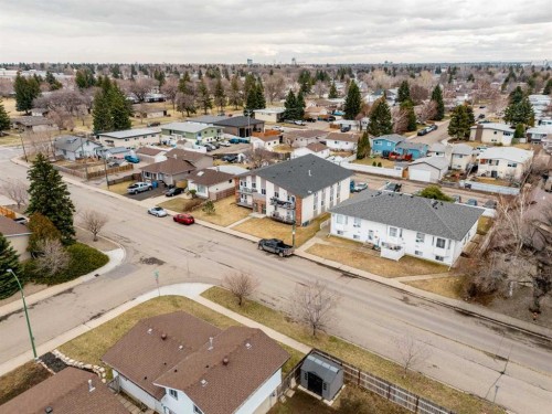 7-1739 St Edward Boulevard North, Lethbridge, AB - Outdoor With View