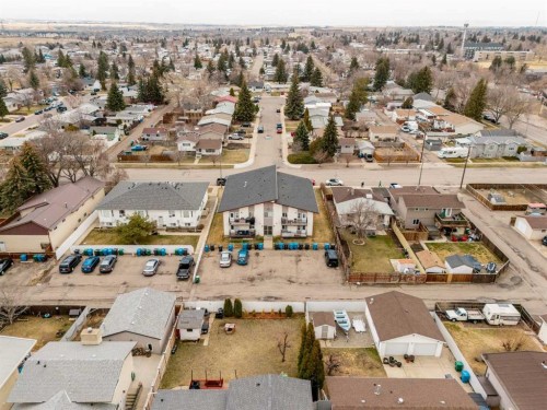 7-1739 St Edward Boulevard North, Lethbridge, AB - Outdoor With View