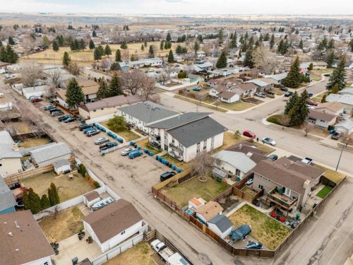7-1739 St Edward Boulevard North, Lethbridge, AB - Outdoor With View