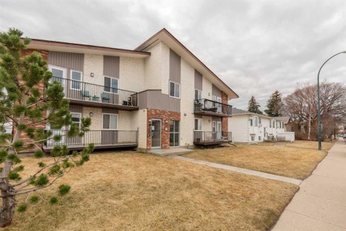 7-1739 St Edward Boulevard North, Lethbridge, AB - Outdoor With Balcony