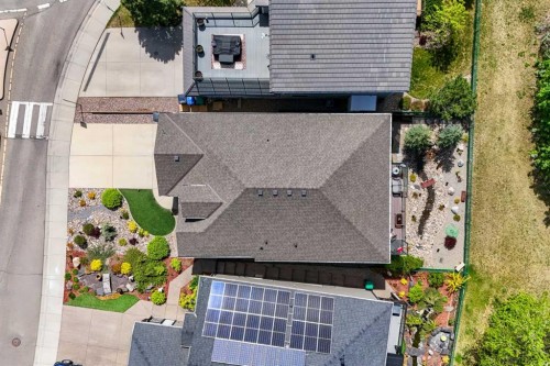 605 Sunridge Crescent West, Lethbridge, AB - Outdoor
