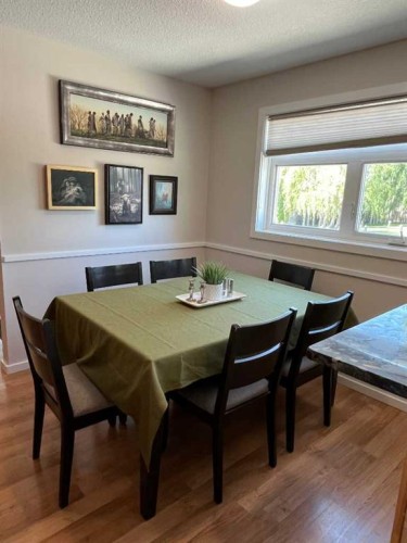 235S 50 West, Raymond, AB - Indoor Photo Showing Dining Room