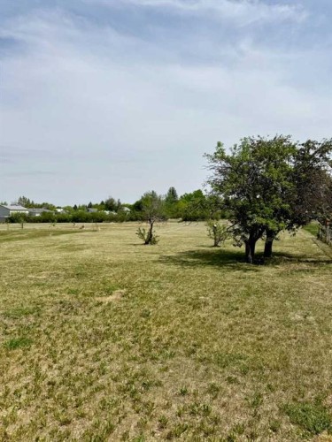 243 N 200 W, Raymond, AB - Outdoor With View
