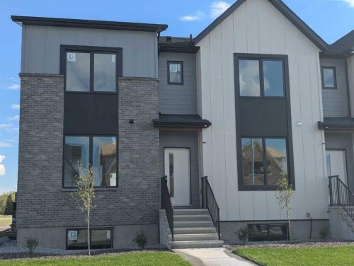 2803 16 Avenue, Coaldale, AB 